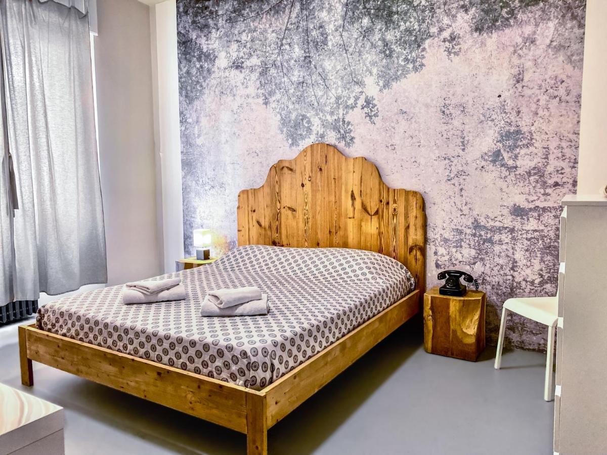 ホテル Tra Piazza Erbe E Piazza Bra Raffinata Maison ヴェローナ エクステリア 写真